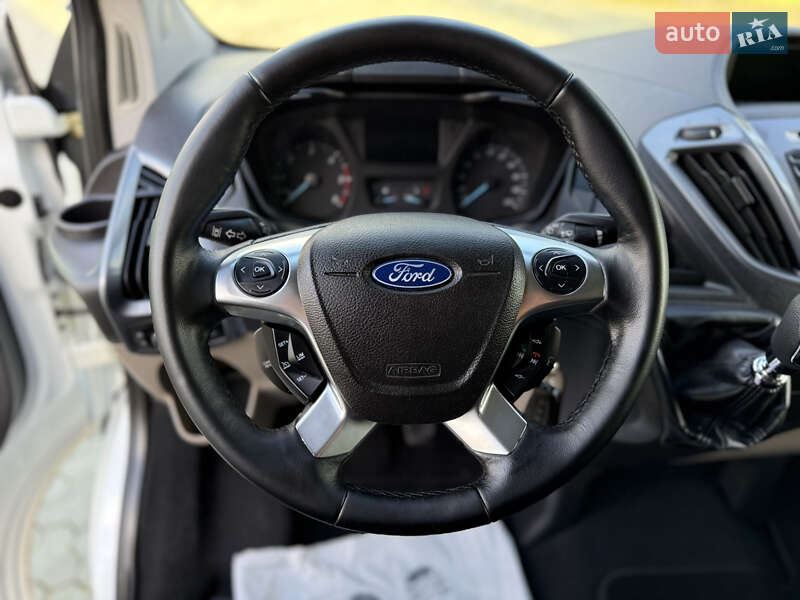 Мінівен Ford Transit Custom 2014 в Дубні