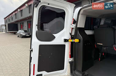 Минивэн Ford Transit Custom 2012 в 