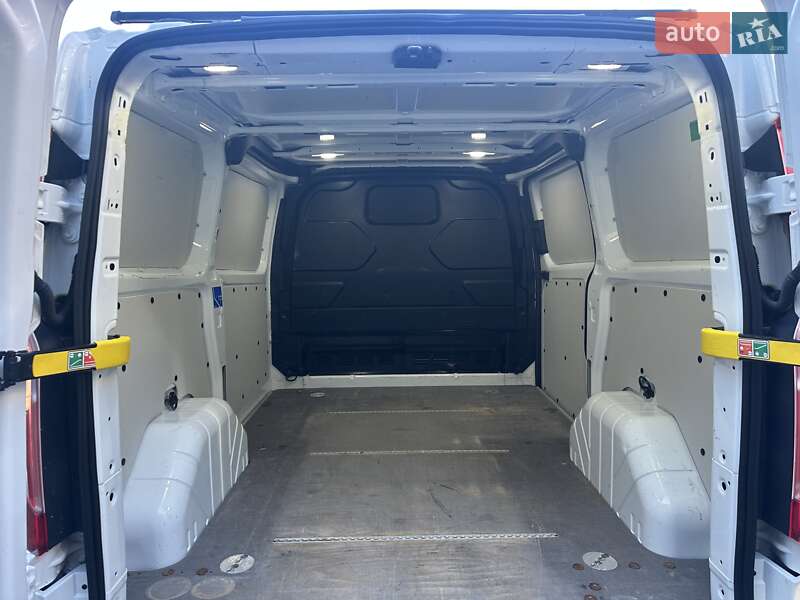 Грузовой фургон Ford Transit Custom 2018 в Калуше фото 21 Грузовой фургон Ford Transit Custom 2018 в Калуше