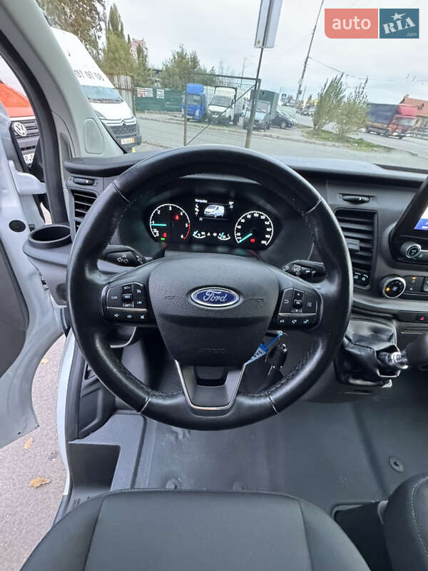 Грузовой фургон Ford Transit Custom 2022 в Киеве