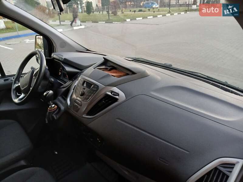 Минивэн Ford Transit Custom 2016 в Болехове фото 29 Минивэн Ford Transit Custom 2016 в Болехове