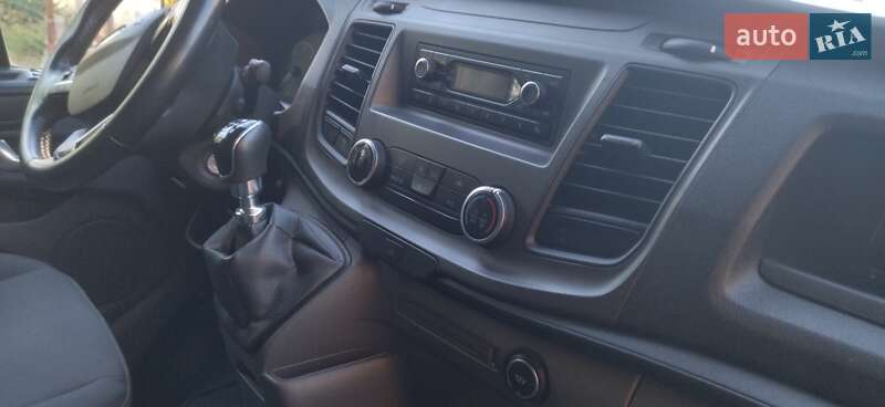 Мінівен Ford Transit Custom 2018 в Дубні фото 11 Мінівен Ford Transit Custom 2018 в Дубні