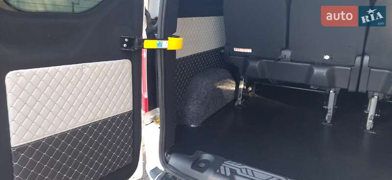 Мінівен Ford Transit Custom 2018 в Дубні фото 30 Мінівен Ford Transit Custom 2018 в Дубні