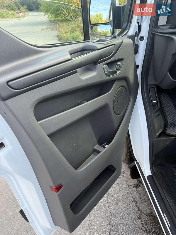 Грузовой фургон Ford Transit Custom 2018 в Хмельницком