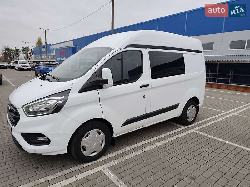 Минивэн Ford Transit Custom 2019 в Ромнах фото 10 Минивэн Ford Transit Custom 2019 в Ромнах