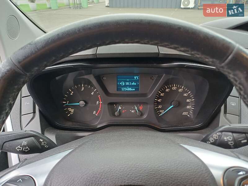 Мінівен Ford Transit Custom 2017 в Києві