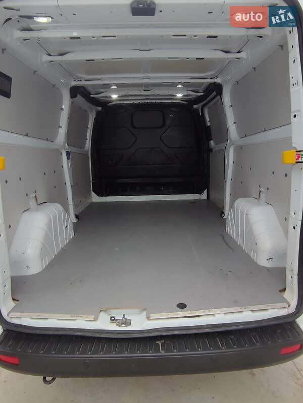 Вантажний фургон Ford Transit Custom 2019 в Млиніві фото 14 Вантажний фургон Ford Transit Custom 2019 в Млиніві