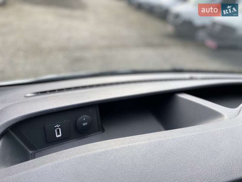 Минивэн Ford Transit Custom 2022 в Хусте фото 61 Минивэн Ford Transit Custom 2022 в Хусте