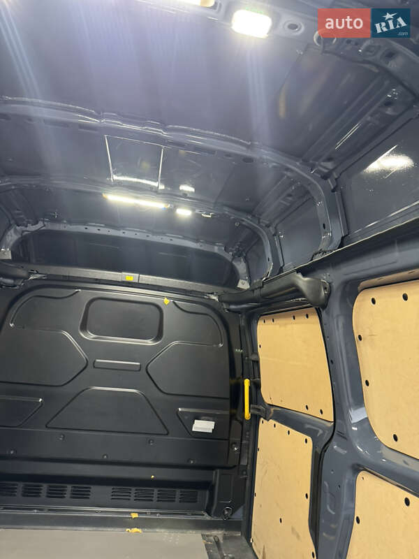 Вантажний фургон Ford Transit Custom 2022 в Києві