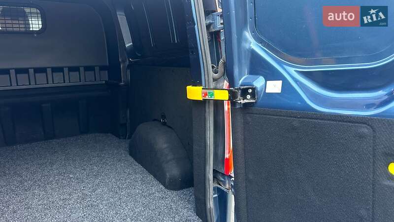 Вантажний фургон Ford Transit Custom 2020 в Рівному фото 18 Вантажний фургон Ford Transit Custom 2020 в Рівному