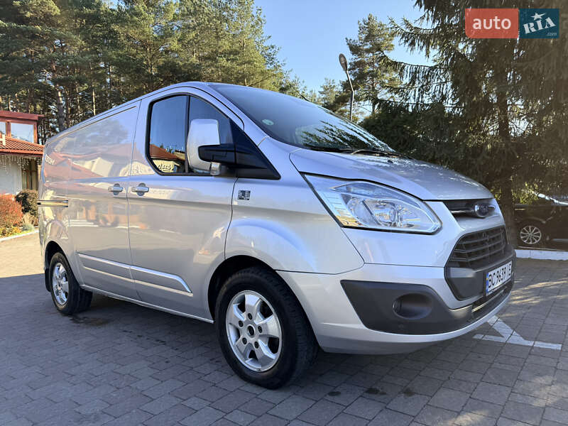 Грузовой фургон Ford Transit Custom 2017 в Львове