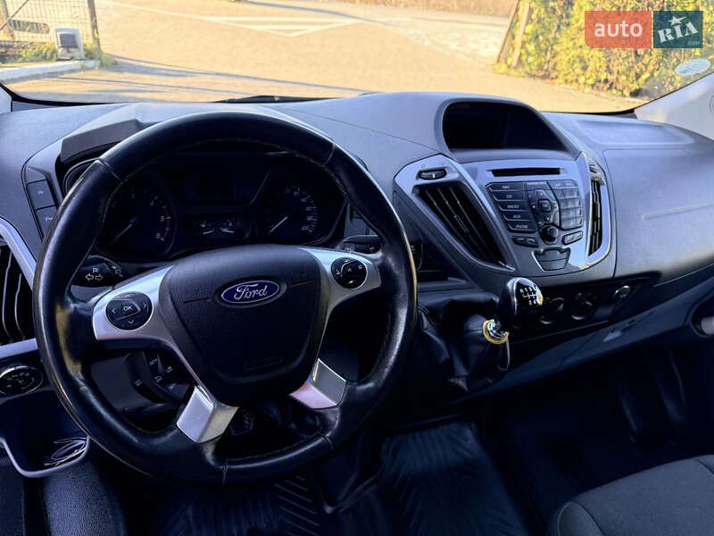 Грузовой фургон Ford Transit Custom 2017 в Львове
