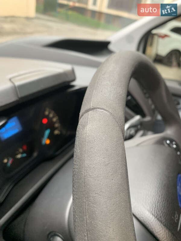 Грузовой фургон Ford Transit Custom 2015 в Львове фото 27 Грузовой фургон Ford Transit Custom 2015 в Львове