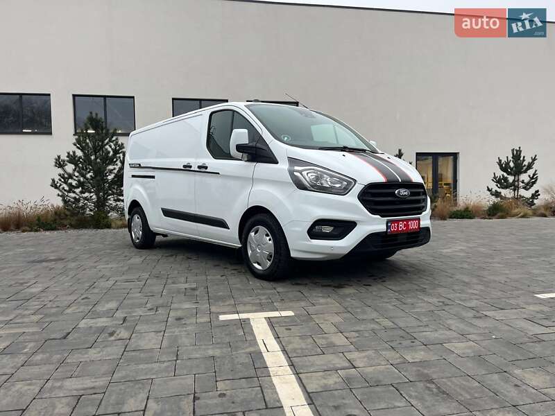 Вантажний фургон Ford Transit Custom 2020 в Луцьку
