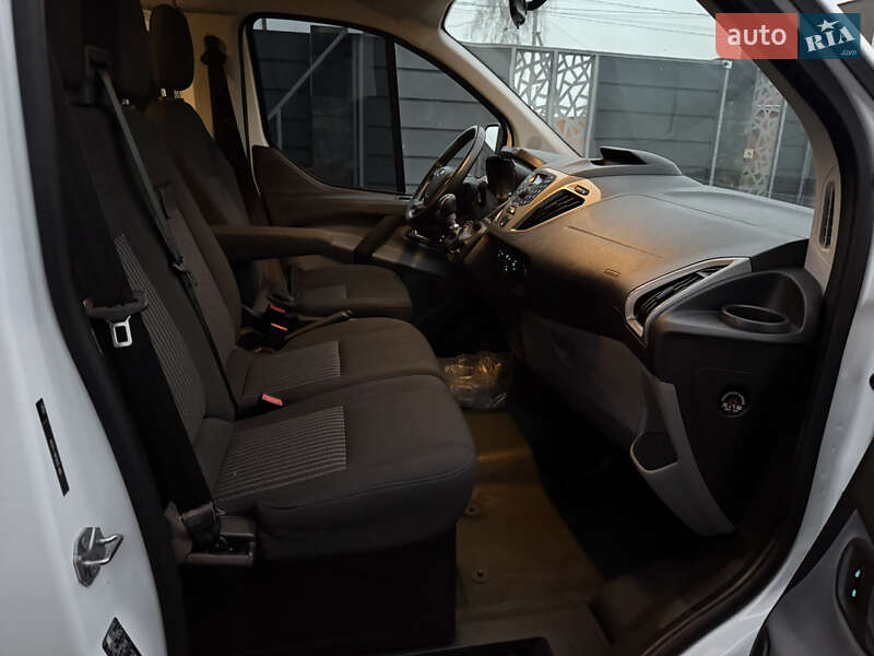Мінівен Ford Transit Custom 2016 в Луцьку фото 37 Мінівен Ford Transit Custom 2016 в Луцьку