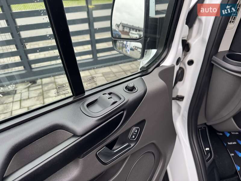 Мінівен Ford Transit Custom 2019 в Рівному
