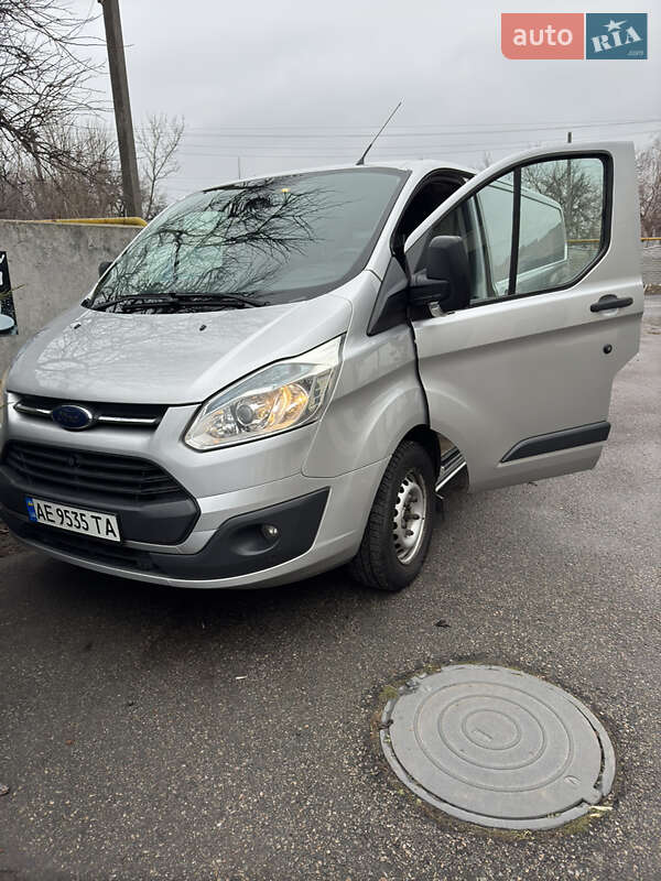 Вантажний фургон Ford Transit Custom 2015 в Царичанці