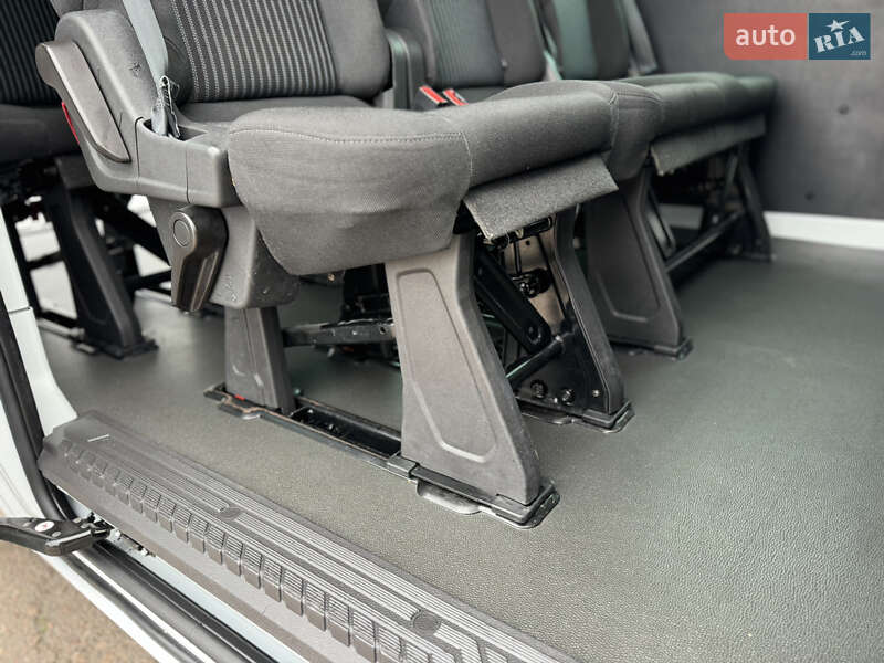 Минивэн Ford Transit Custom 2015 в Киеве фото 53 Минивэн Ford Transit Custom 2015 в Киеве