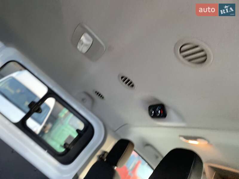 Мінівен Ford Transit Custom 2020 в Хусті фото 39 Мінівен Ford Transit Custom 2020 в Хусті