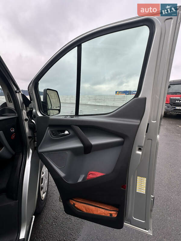 Грузовой фургон Ford Transit Custom 2016 в Львове фото 11 Грузовой фургон Ford Transit Custom 2016 в Львове