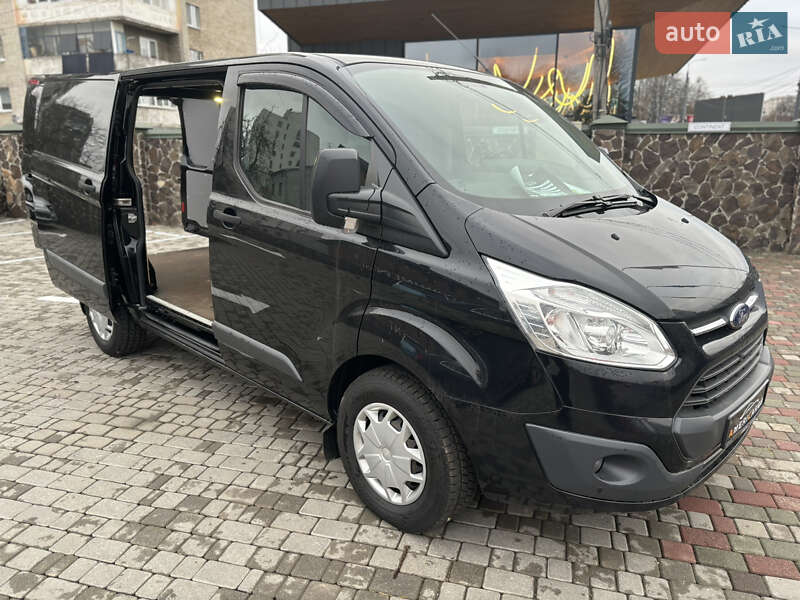 Вантажний фургон Ford Transit Custom 2017 в Львові