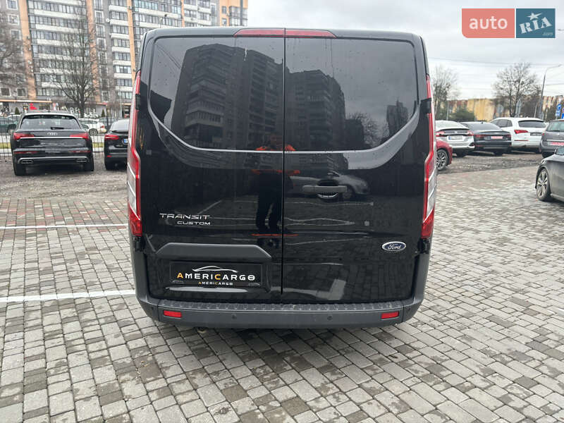 Вантажний фургон Ford Transit Custom 2017 в Львові