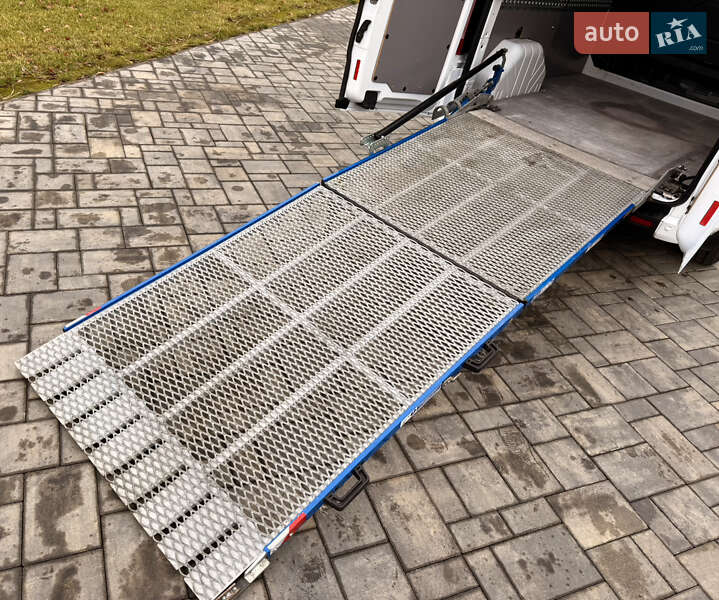 Вантажний фургон Ford Transit Custom 2020 в Луцьку