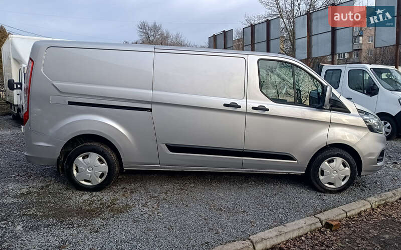 Вантажний фургон Ford Transit Custom 2019 в Рівному