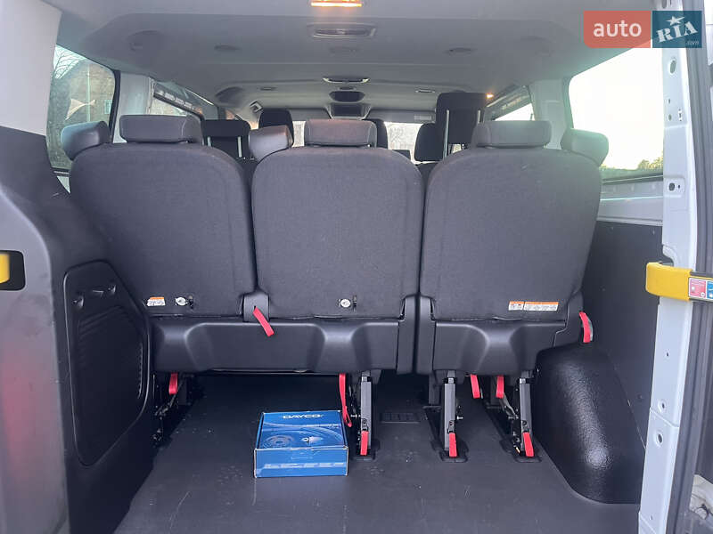 Минивэн Ford Transit Custom 2015 в Самборе