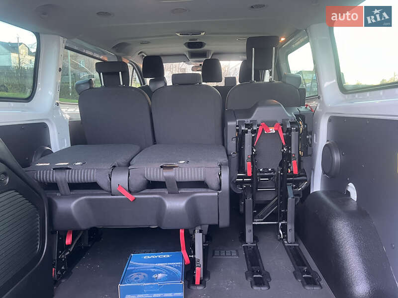 Минивэн Ford Transit Custom 2015 в Самборе