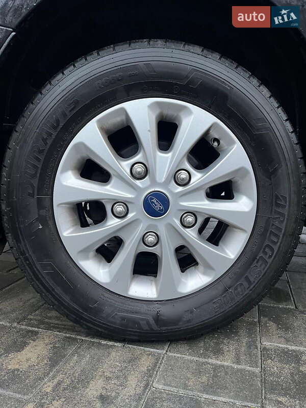 Грузовой фургон Ford Transit Custom 2021 в Луцке