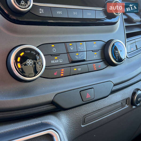 Грузовой фургон Ford Transit Custom 2019 в Киеве фото 35 Грузовой фургон Ford Transit Custom 2019 в Киеве