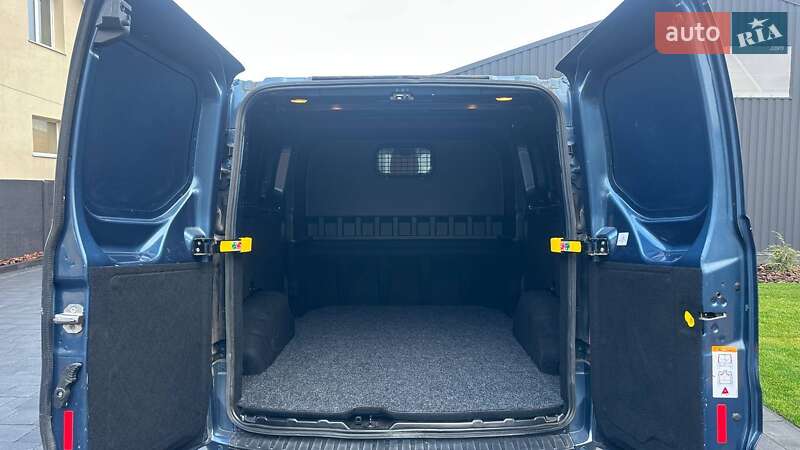 Грузовой фургон Ford Transit Custom 2020 в Дубно