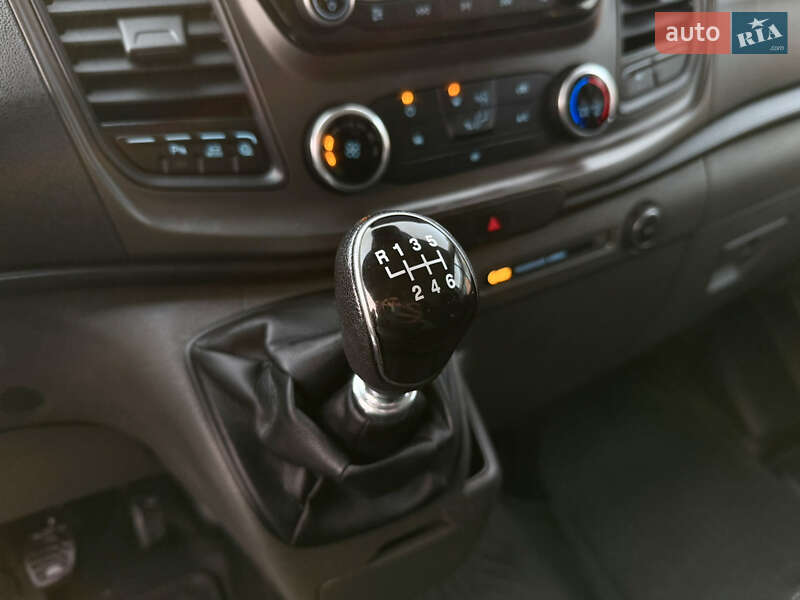 Грузовой фургон Ford Transit Custom 2020 в Луцке