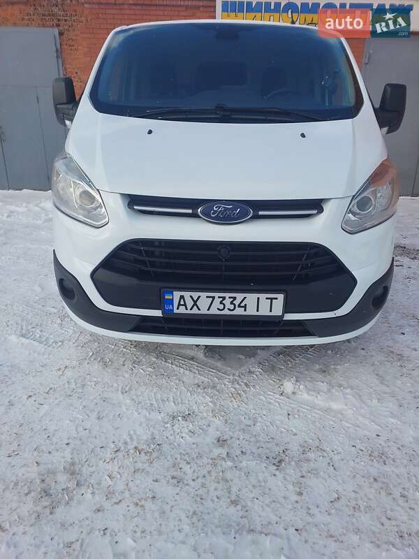 Грузовой фургон Ford Transit Custom 2015 в Андреевке