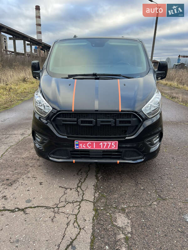 Грузовой фургон Ford Transit Custom 2020 в Калуше