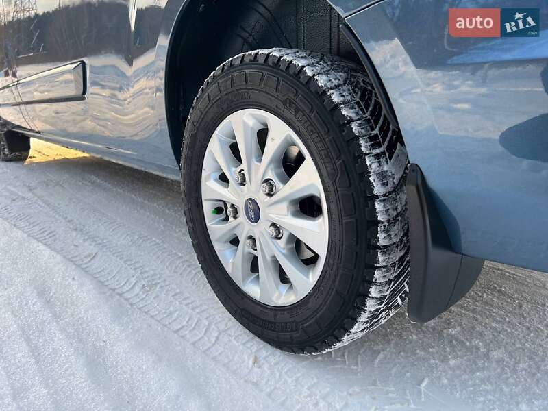 Грузовой фургон Ford Transit Custom 2021 в Киеве