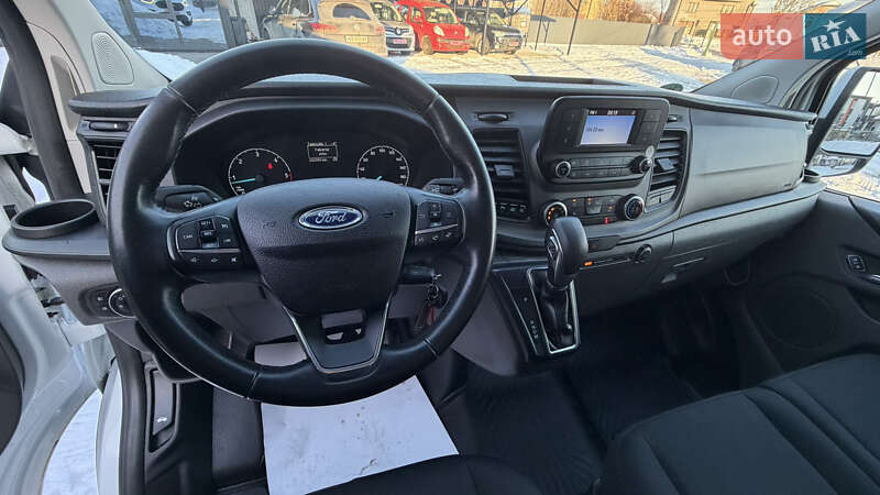 Вантажний фургон Ford Transit Custom 2021 в Калуші