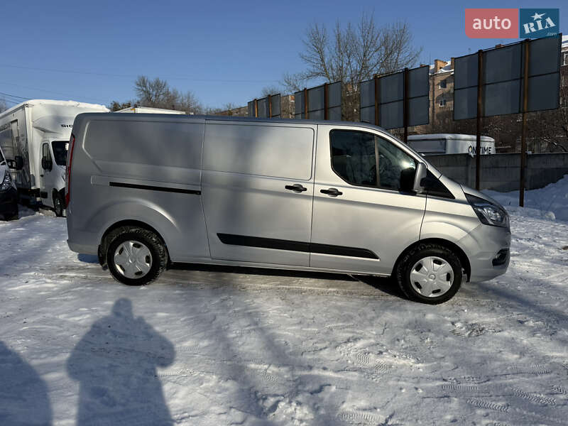 Грузовой фургон Ford Transit Custom 2019 в Ровно фото 9 Грузовой фургон Ford Transit Custom 2019 в Ровно