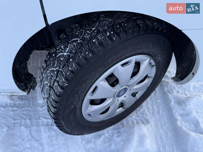 Минивэн Ford Transit Custom 2016 в Луцке