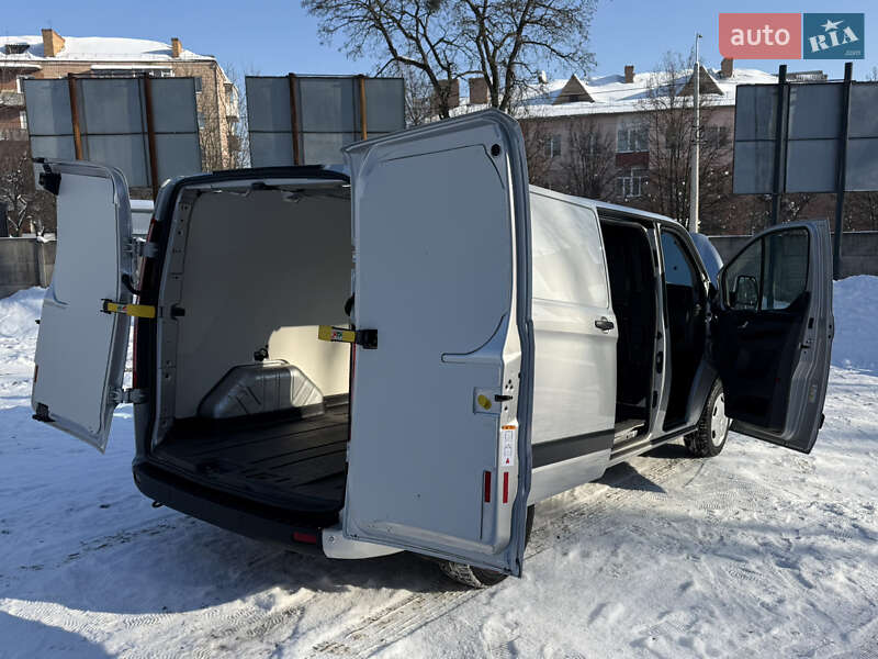 Вантажний фургон Ford Transit Custom 2019 в Рівному