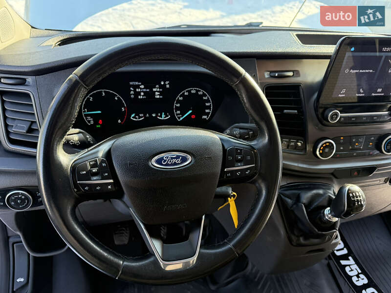 Вантажний фургон Ford Transit Custom 2019 в Рівному