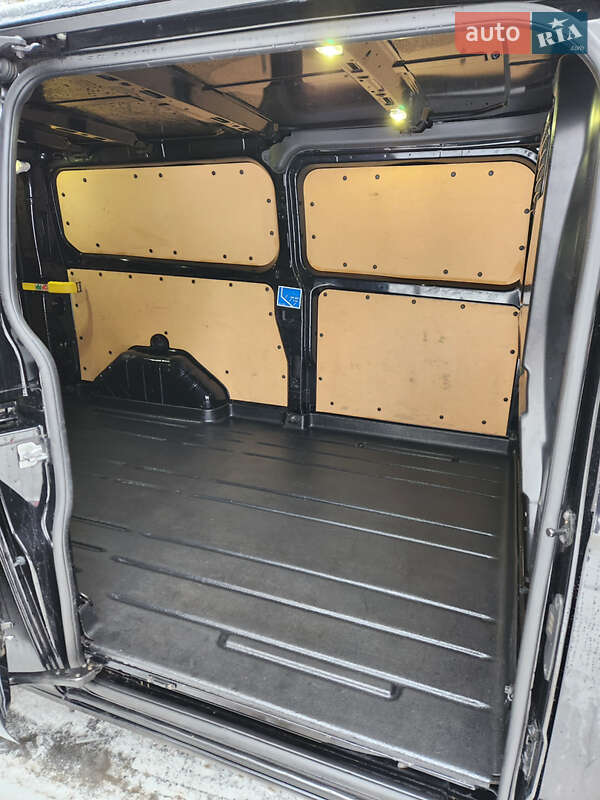 Грузовой фургон Ford Transit Custom 2016 в Киеве