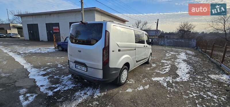Вантажний фургон Ford Transit Custom 2015 в Запоріжжі