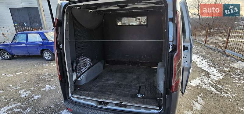 Вантажний фургон Ford Transit Custom 2015 в Запоріжжі
