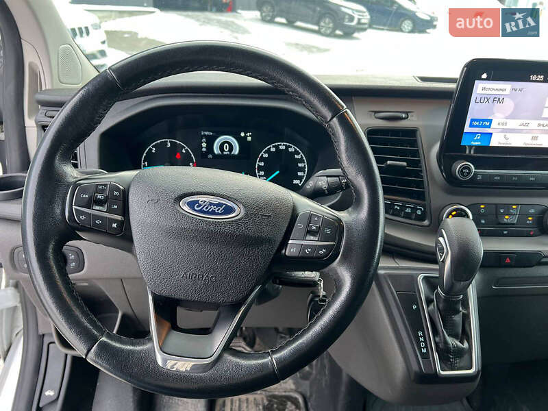 Вантажний фургон Ford Transit Custom 2019 в Львові