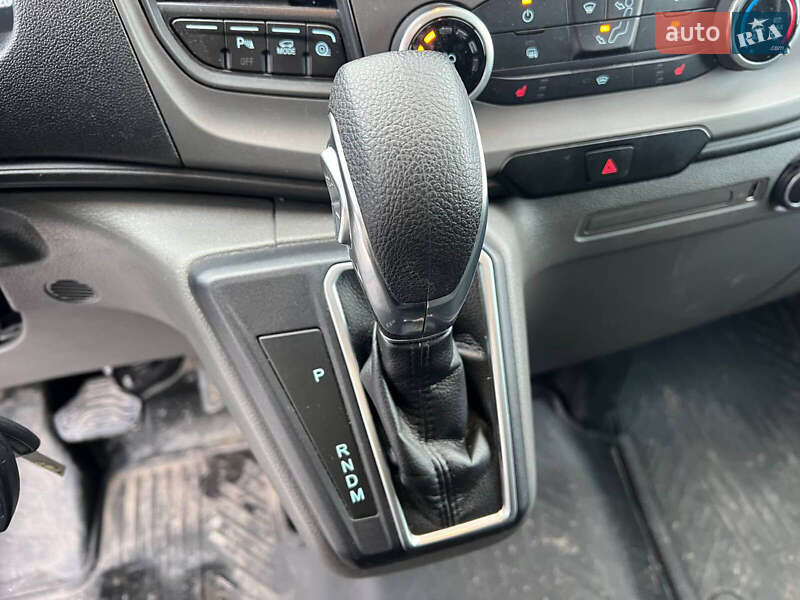 Вантажний фургон Ford Transit Custom 2019 в Львові