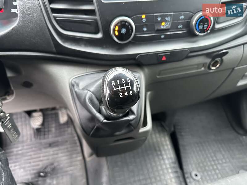 Мінівен Ford Transit Custom 2018 в Києві