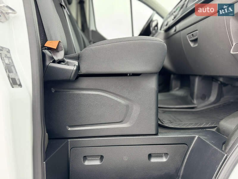 Грузовой фургон Ford Transit Custom 2021 в Киеве фото 64 Грузовой фургон Ford Transit Custom 2021 в Киеве