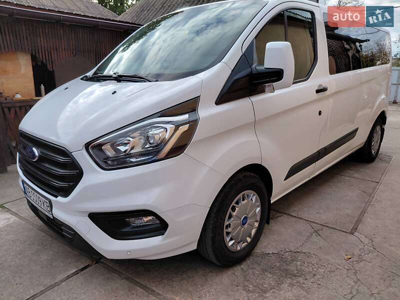 Минивэн Ford Transit Custom 2018 в Братском фото 2 Минивэн Ford Transit Custom 2018 в Братском